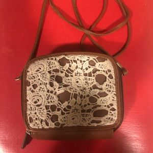 Claire's leather crossbody bag w/lace detail